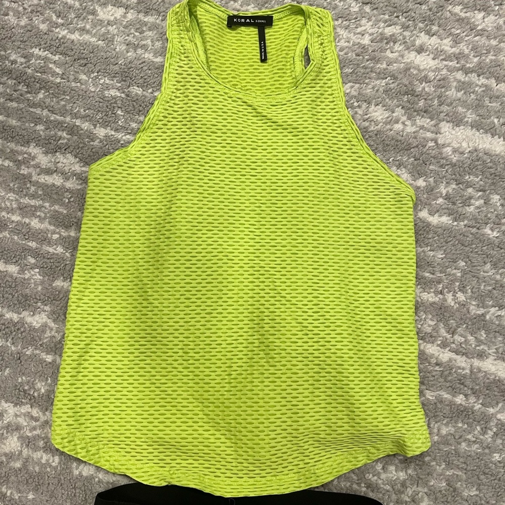 SET Koral Black legging with neon yellow branded band & matching waffle tank